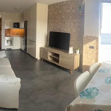 Seaside In Playa Del Aguila شقة *