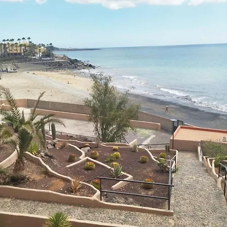 Seaside In Playa Del Aguila