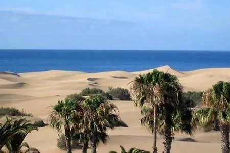 Seaside In Playa Del Aguila