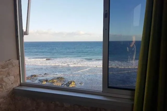 Seaside In Playa Del Aguila Lejlighed